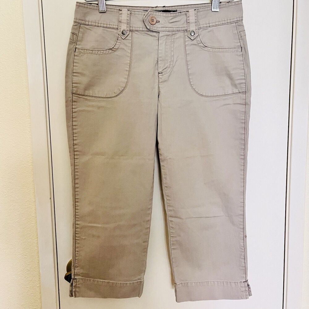 Gloria Vanderbilt Amanda Capri Pants 6P Khaki Beige Cropped Casual Medium Rise